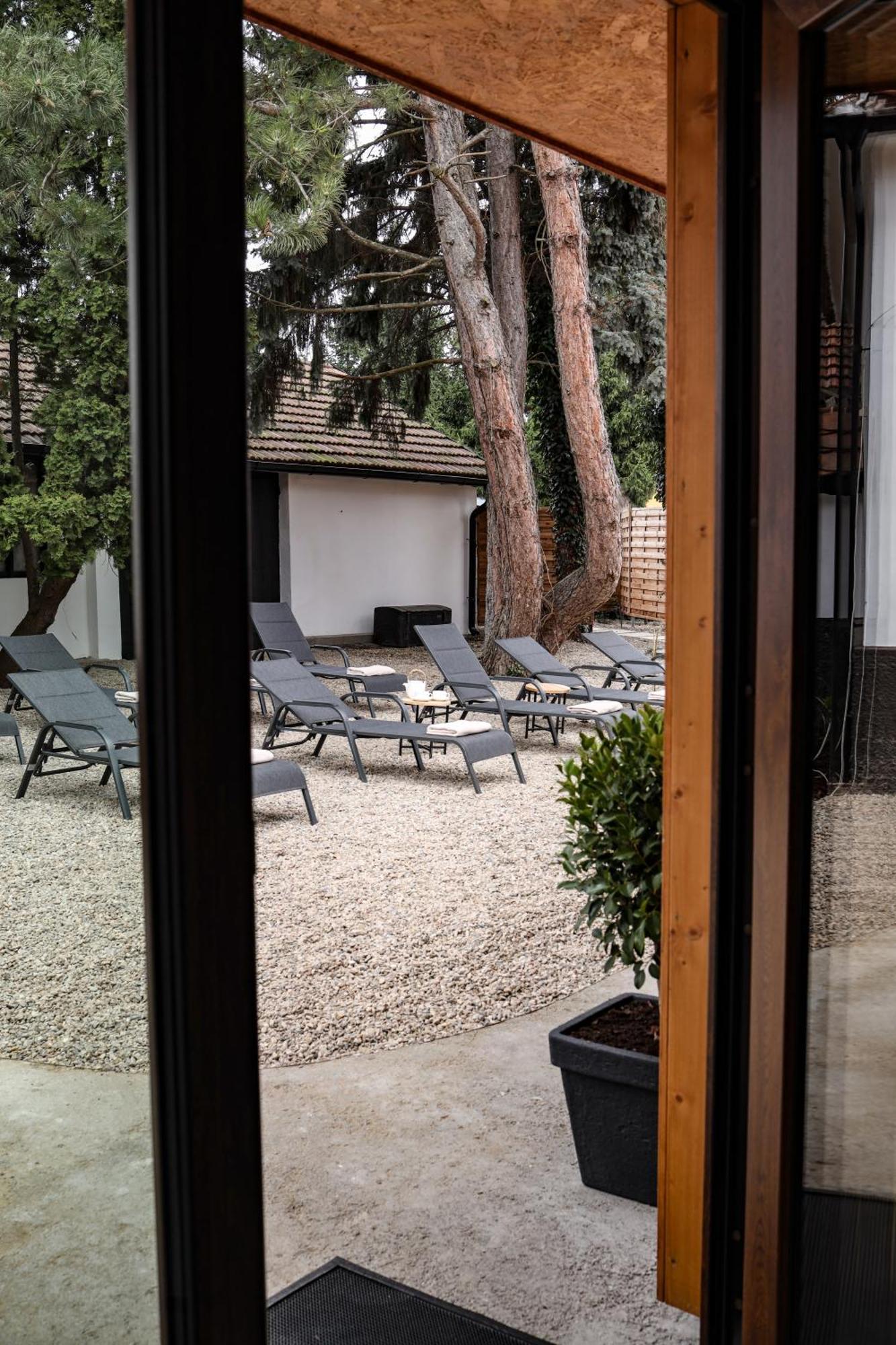 Golden Golem Hotel & Spa Πράγα Εξωτερικό φωτογραφία