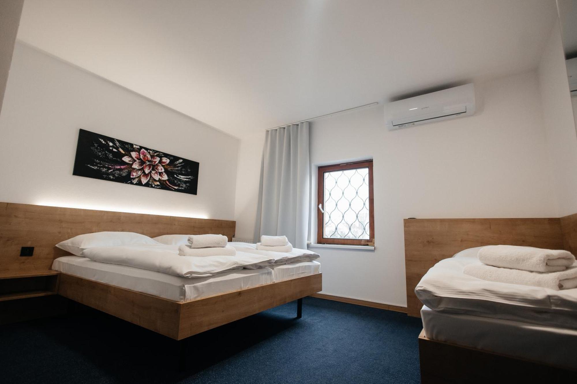 Golden Golem Hotel & Spa Πράγα Εξωτερικό φωτογραφία