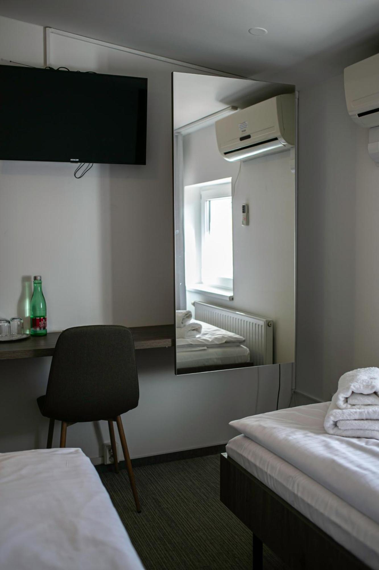 Golden Golem Hotel & Spa Πράγα Εξωτερικό φωτογραφία